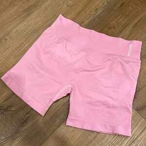 Dfyne impact shorts